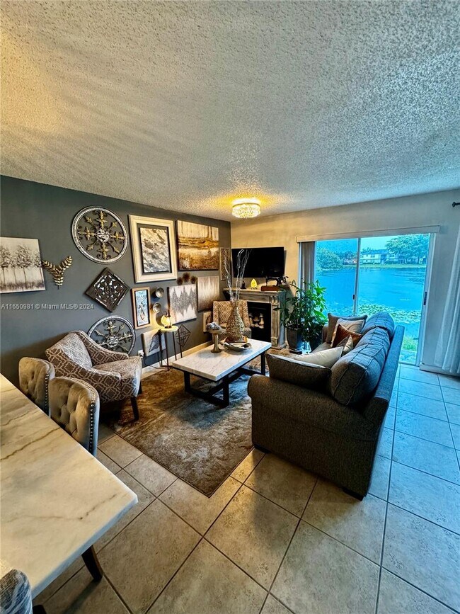 Foto del edificio - 333 SW 86th Ave
