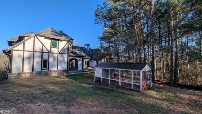 Building Photo - 1776 Old Country Pl