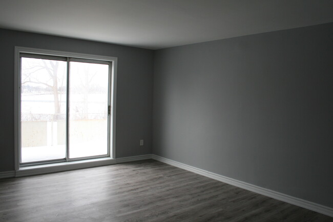Photo du bâtiment - 950 Eastlawn Av