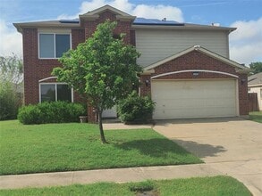 Building Photo - 1405 Anglican Dr