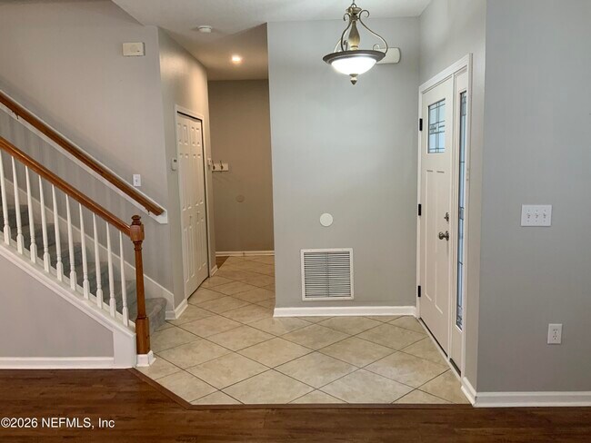 Foto del edificio - 121 Mahogany Bay Dr