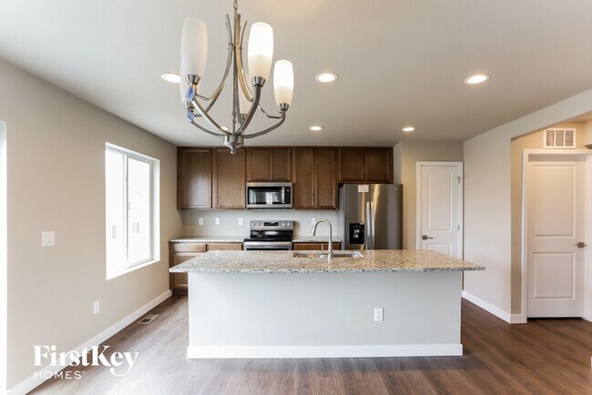 Foto del edificio - 10448 Horton Dr