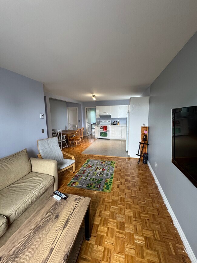 Photo du bâtiment - 5603A Rue Eadie