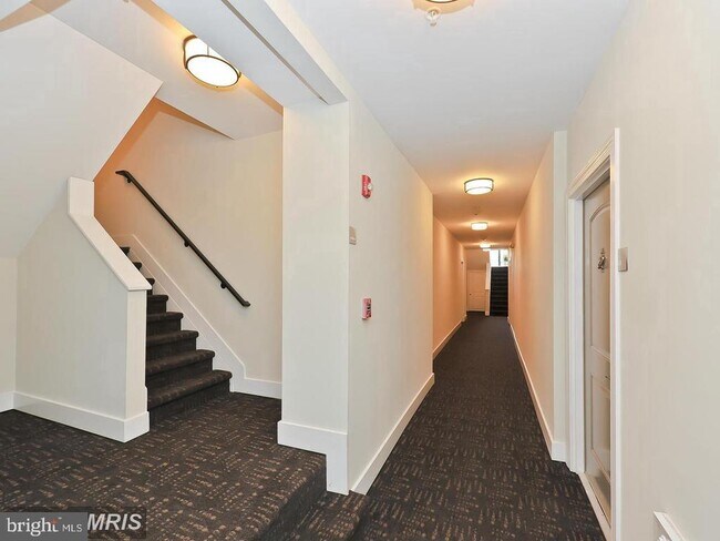 Foto del edificio - 417 18th St NE