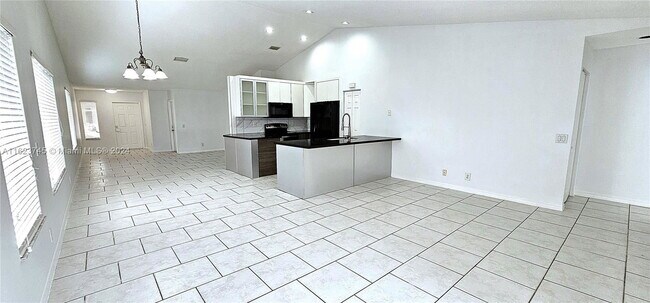 Foto del edificio - 4362 Pine Ridge Ct