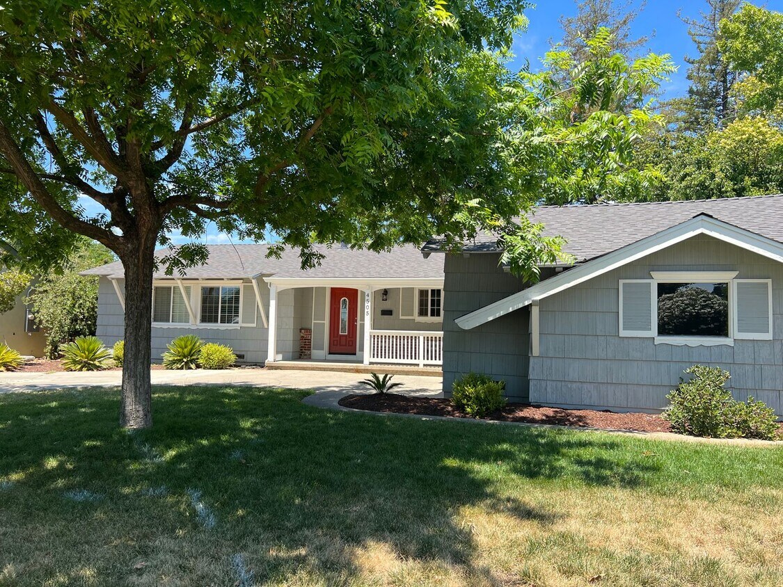 Primary Photo - COMING SOON! BEAUTIFUL 3 BED RANCH STYLE H...