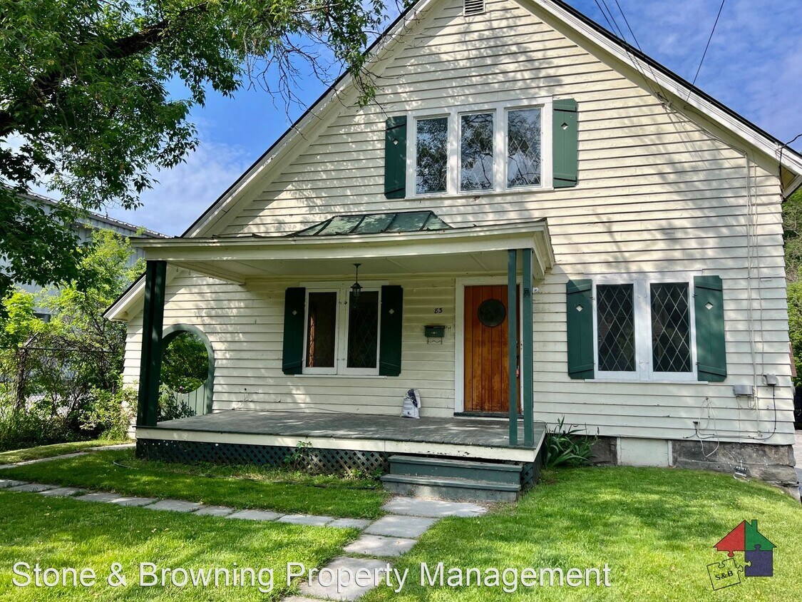 Foto principal - 3 br, 1.5 bath House - 83 South Main St.