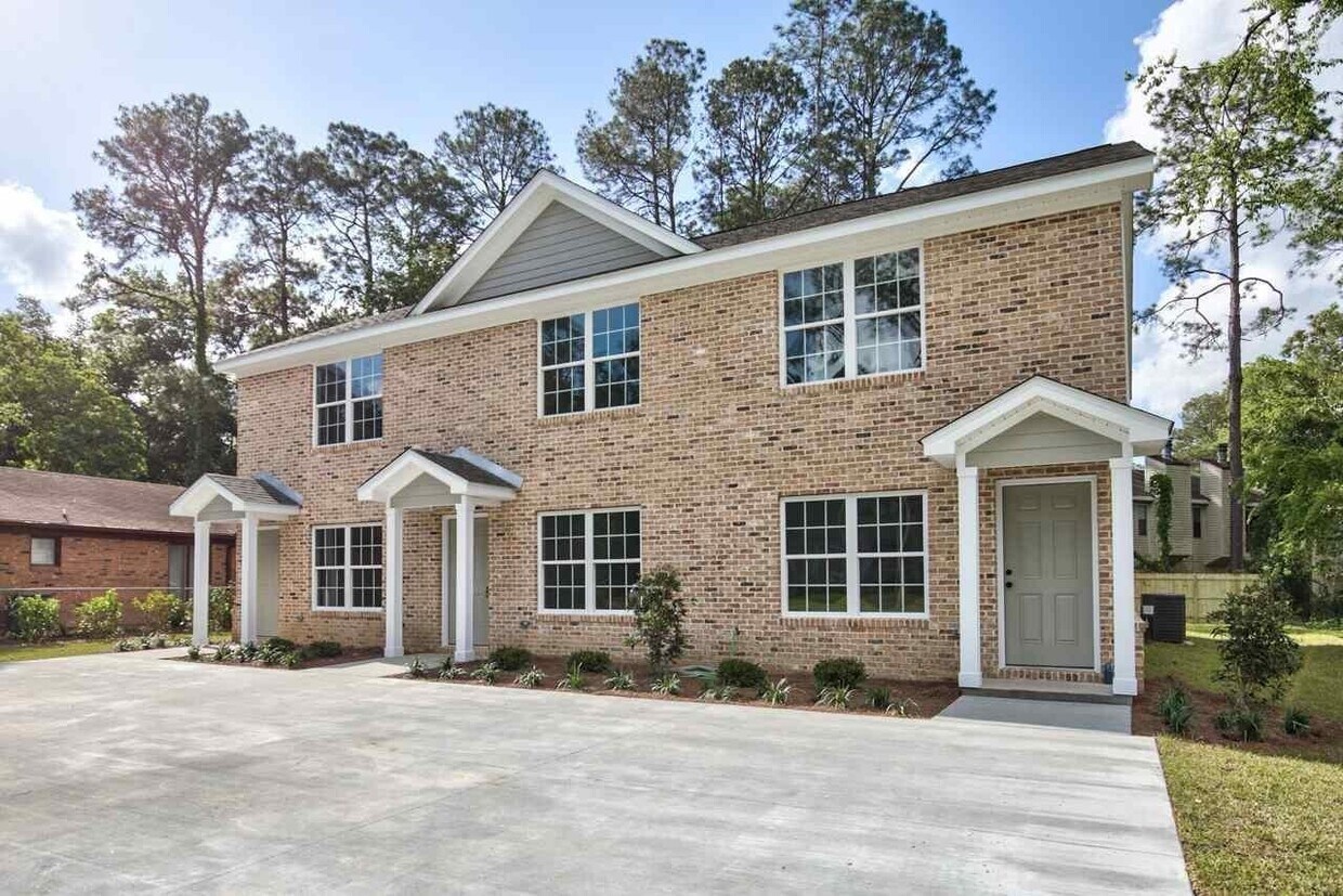 2814 Kilkierane Dr, Tallahassee, FL 32309 Condo for Rent in