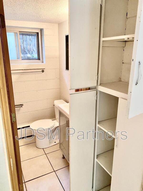 Foto del edificio - 2860 W 32nd Ave