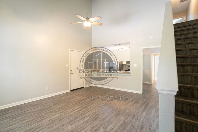 Photo - 1920 Trimble Road Townhome