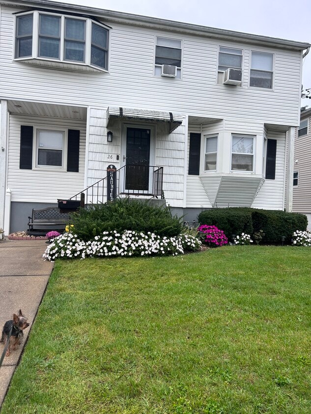 Primary Photo - 26 Berkshire Rd