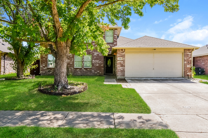 Foto principal - Home with Pool & Covered Patio in Wylie, TX!