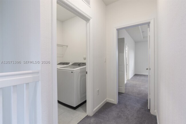 Foto del edificio - 2408 NW 131st Cir
