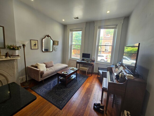 Foto del edificio - 1732 Mount Vernon St