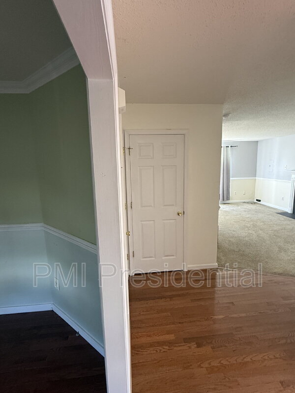 Building Photo - 3925 Hallwood Farms Rd