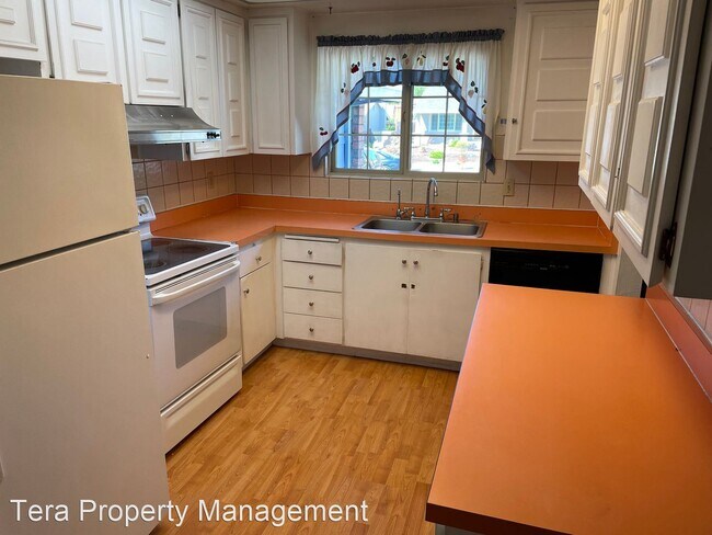Building Photo - 5 br, 3 bath House - 3668 Sydney Ct