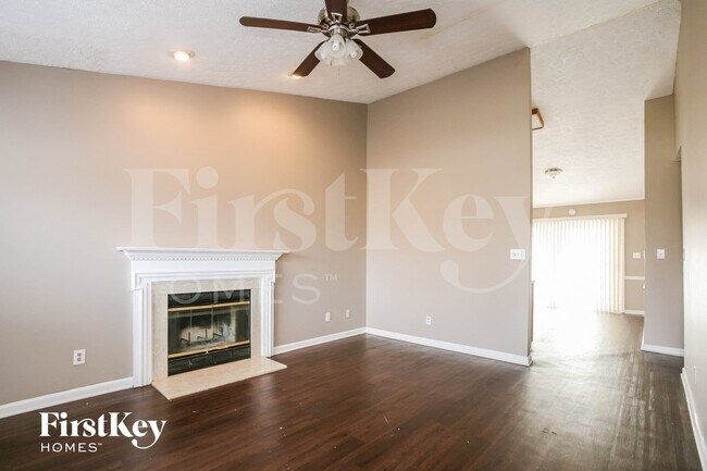Building Photo - 3839 Libra Ln