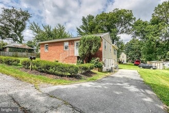 Building Photo - 5808 Meridale Rd
