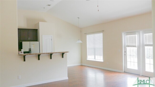 Building Photo - 112 Grayson Ave