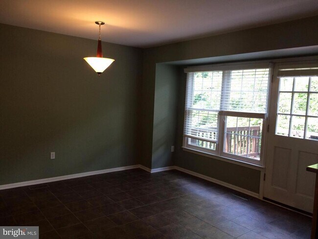 Foto del edificio - 46748 Woodmint Terrace