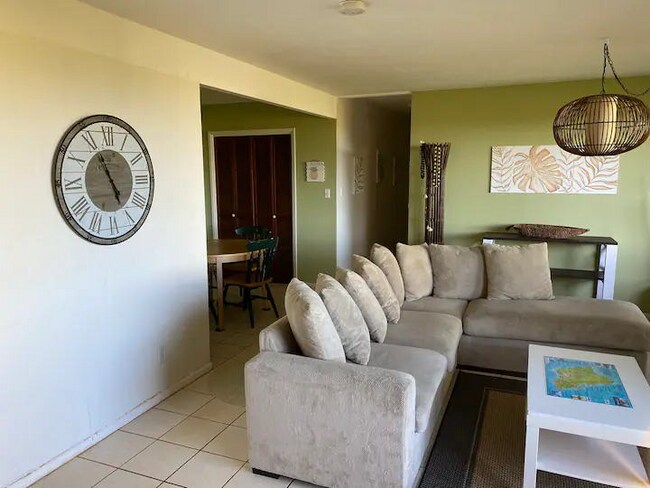 Building Photo - 98-1325-1325 Akaaka St