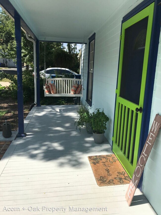 Building Photo - 3 br, 2 bath House - 609 S. Buchanan Blvd.