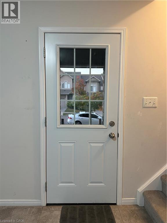 Photo du bâtiment - 35 Eliza Ave