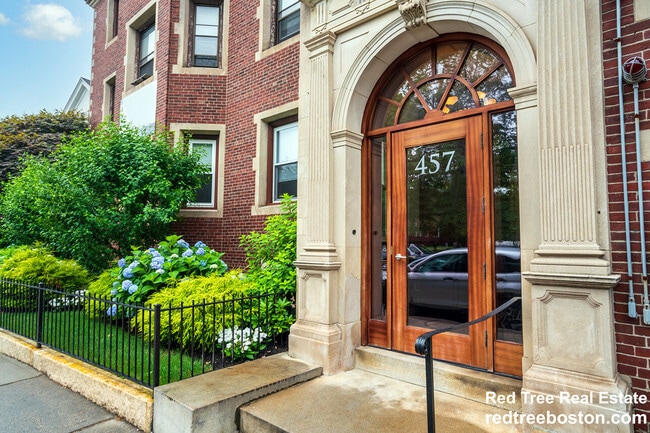 Photo - 457 Centre St Apartment