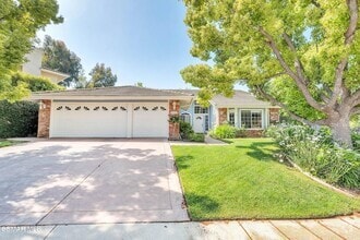 Building Photo - 5050 Golden Nugget Way