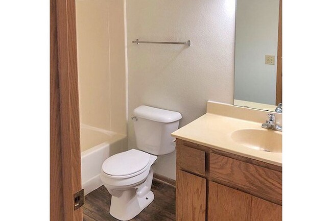 Foto del edificio - Jefferson Heights Townhomes