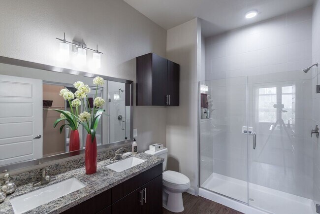 Foto del edificio - 807 S Post Oak Ln