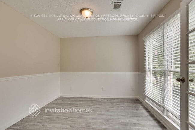Foto del edificio - 156 Legacy Park Ln