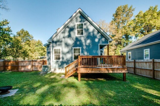 Photo - 87B Oriel Ave House