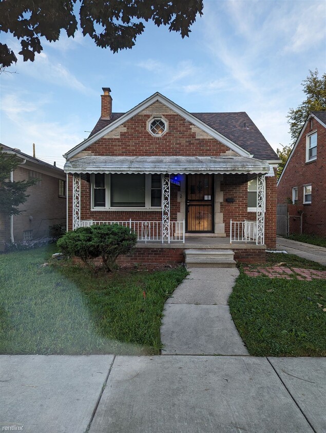 Primary Photo - 3 br, 1.5 bath House - 18611 Albion St