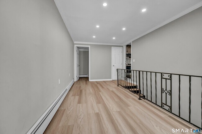 Building Photo - 240 Great Plain Rd