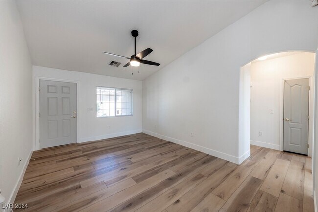 Building Photo - 7804 Slendermint Ct