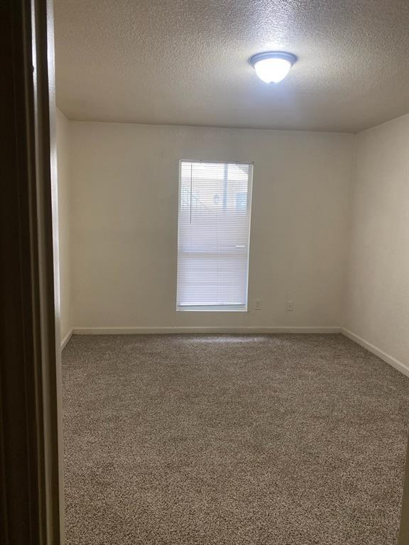 Building Photo - 8100 Creekbend Dr