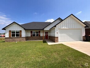 Building Photo - 100 Countryside Wy