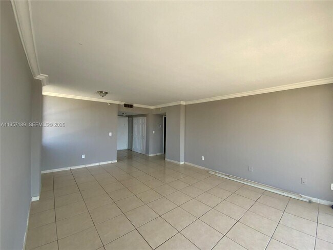 Foto del edificio - 1470 NE 123rd St