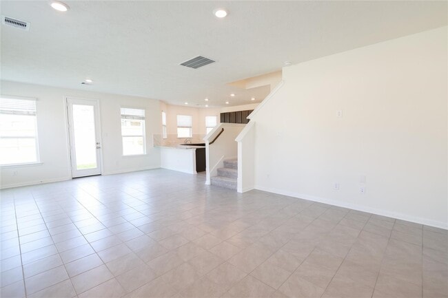 Building Photo - 9426 Castillo Ct