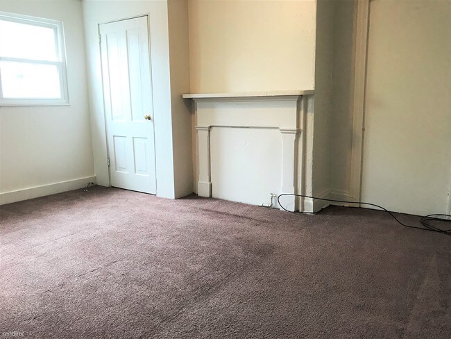 Building Photo - 1 br, 1 bath  - 5233 Kent Way