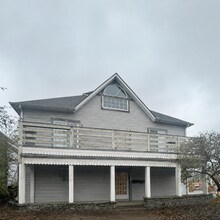 Building Photo - The Heritage House