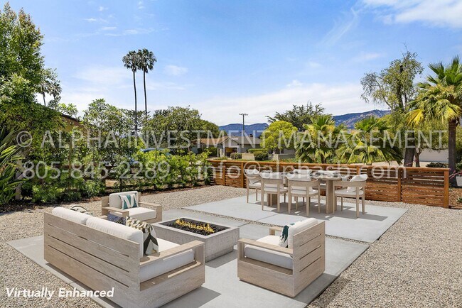 Building Photo - Mid Century Alta Mesa Home w/ Hip Vibe - U...