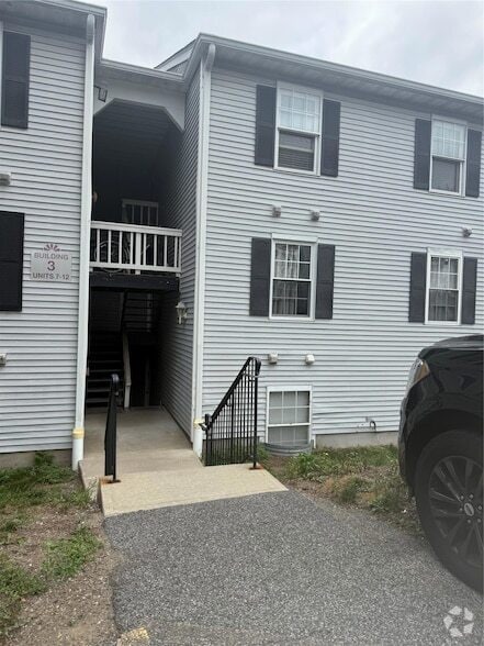 Building Photo - 3 Lexington Hills Rd