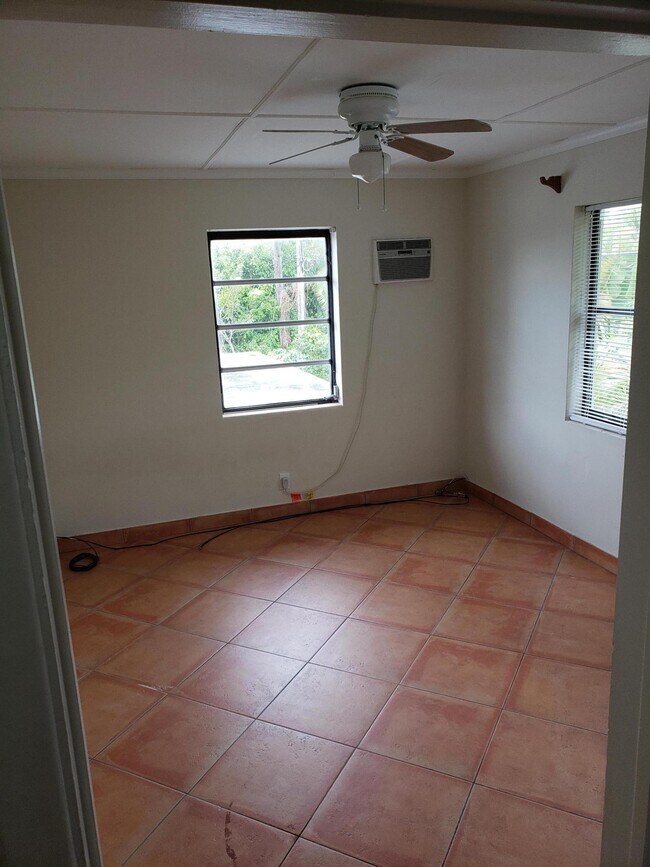 Building Photo - 311 Inlet Way