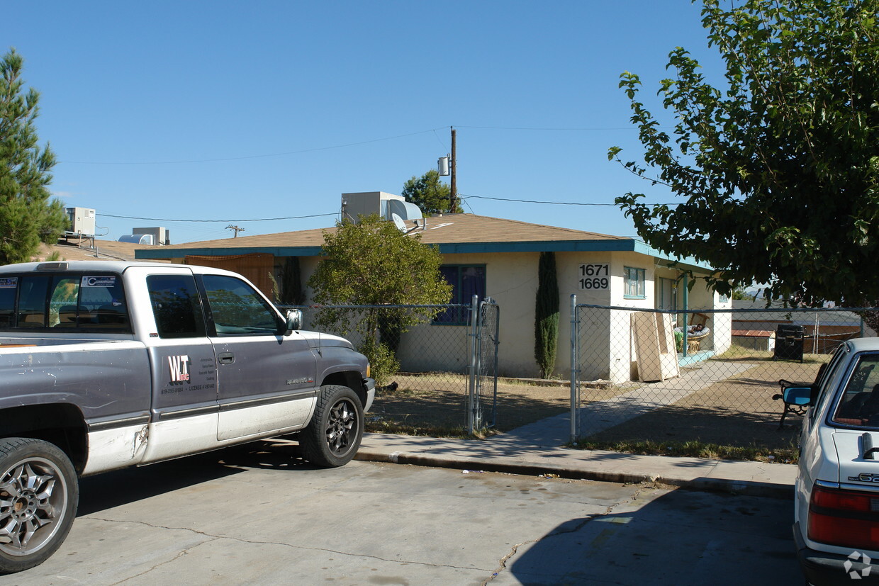 Building Photo - 1665-1677 D St