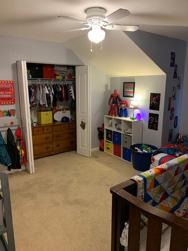 room1 - 6022 Grove Creek Ln