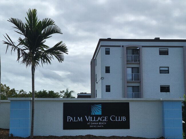 Foto del edificio - 500 NE 2nd St