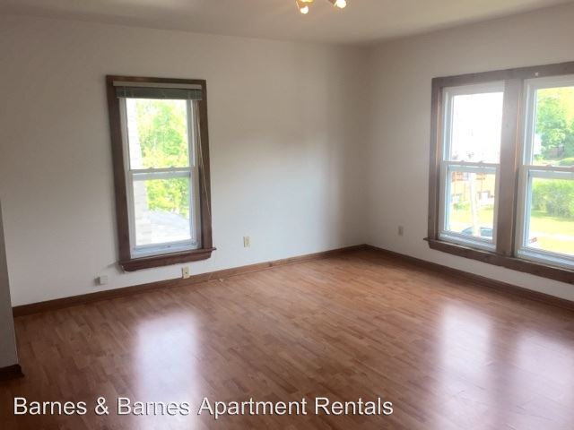 Building Photo - 302 N Normal St
