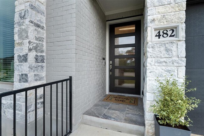 Building Photo - 482 Orchard Way